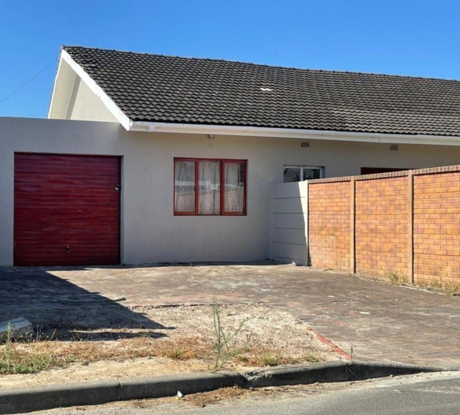 3 Bedroom Property for Sale in Belhar Western Cape